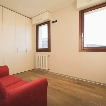 Attico Vista San Luca Appartamento *